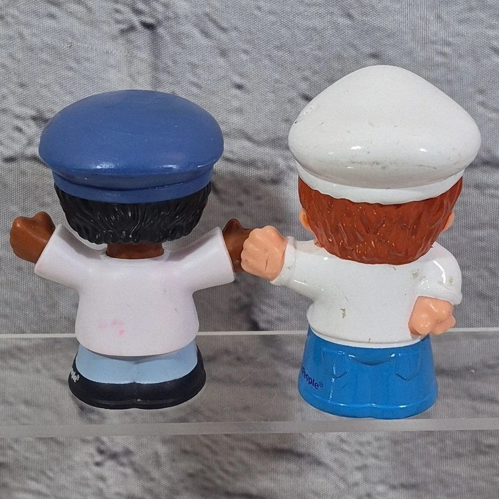 Fisher-Price‎ Little People Figures Lot 4 Workers Firefighter Pilot Ship Captain